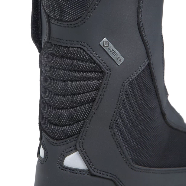 explorer-4-gtx-black (1)
